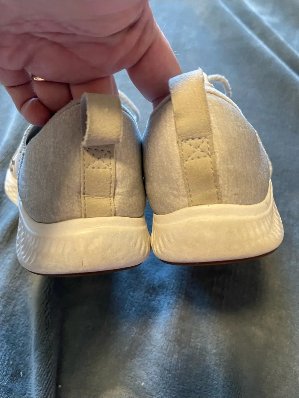 New Balance Gray lightweight running shoes womens 6.5 athleisure athletic casual